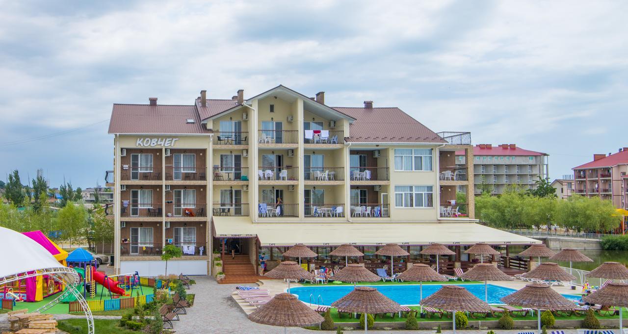 Kovcheg Hotel Zatoka Esterno foto