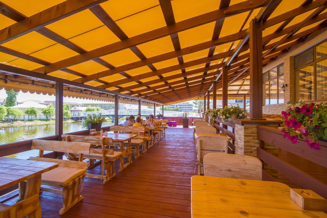 Kovcheg Hotel Zatoka Esterno foto