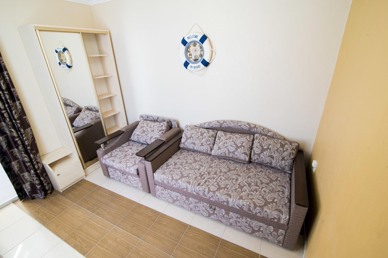 Kovcheg Hotel Zatoka Esterno foto