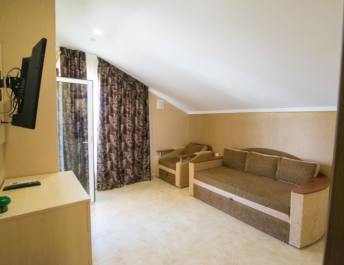Kovcheg Hotel Zatoka Esterno foto